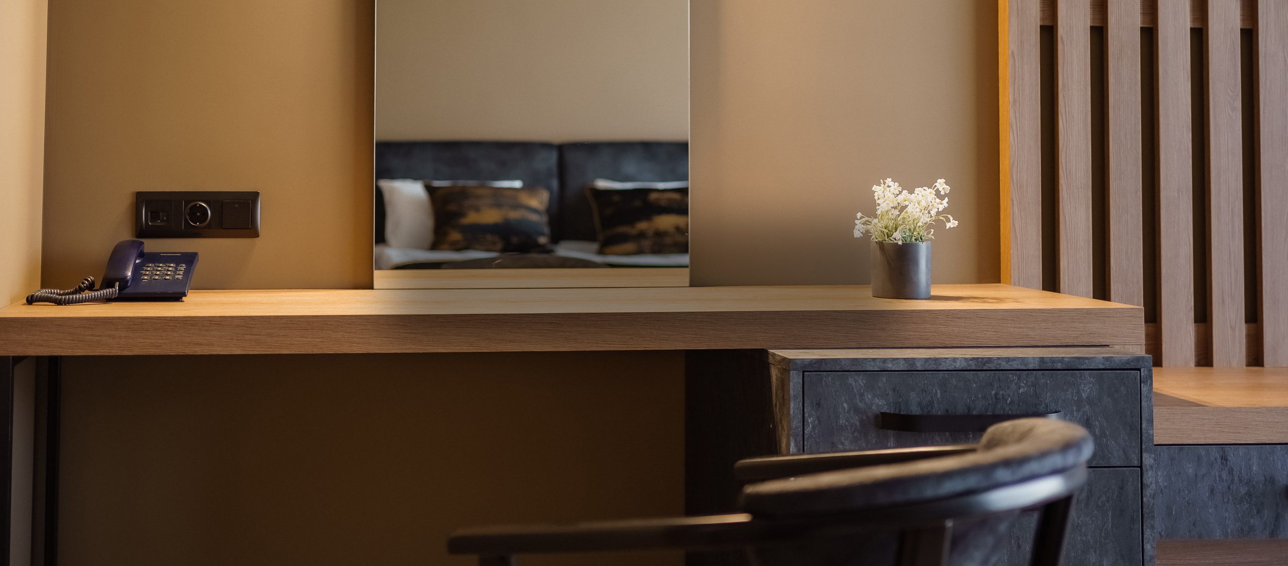 Затишна готельна ресторація